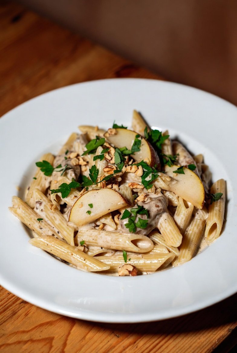 Como fazer Penne Rigate com Molho de Gorgonzola e Pera